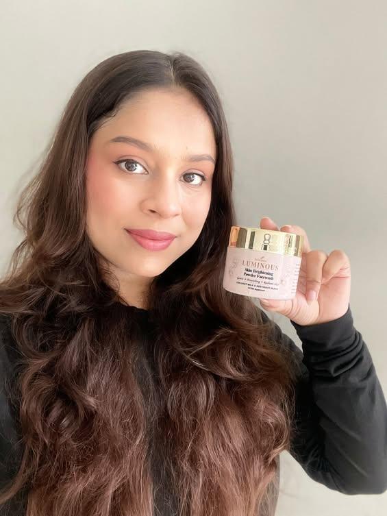 Luminous:Skin Brightening Powder Facewash,verified by  influencers
