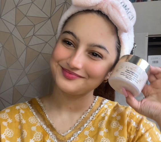 Luminous:Skin Brightening Powder Facewash,verified by  influencers